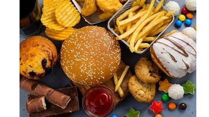 Britain set to ban unhealthy food advertisements on TV and internet