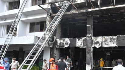 స్వర్ణ ప్యాలెస్ ప్రమాదం: అన్నింటికీ కారణం రమేశ్ ఆసుపత్రే.. ప్రభుత్వానికి కమిటీ నివేదిక