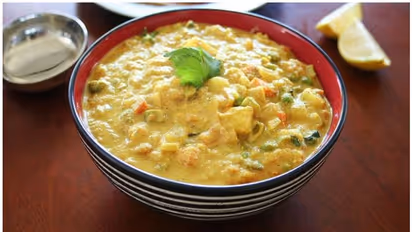 ഇത് സ്പെഷ്യൽ വെജിറ്റബിൾ കുറുമ; തയ്യാറാക്കുന്ന വിധം...