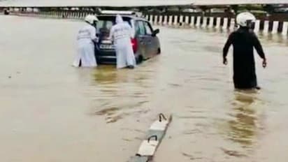 മഴക്കെടുതി; പത്തു സംസ്ഥാനങ്ങളിലായി 876 മരണമെന്ന് കേന്ദ്രം, ഏറ്റവും കൂടുതൽ പശ്ചിമബംഗാളിൽ