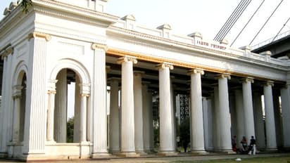 গঙ্গার ধারে প্রিন্সেপ ঘাট ও সৌধ, কে তিনি, কেন তার নামে এত বড় স্মৃতিসৌধ