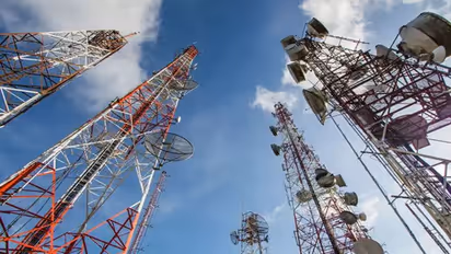 Data Plan | 84 நாட்கள் வேலிடிட்டியுடன் தினமும் 1.5ஜிபி டேட்டா! யார் பெஸ்ட் தெரியுமா?