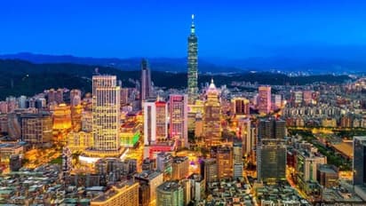 ഇങ്ങനെയൊരു മസാജ് നിങ്ങള് കാണാനിടയില്ല!