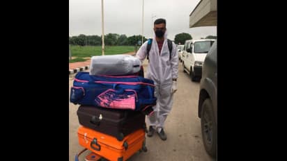 পিপিই কিট পড়েই আইপিএল অভিযানে রাজস্থান রয়্যালস, আরব গেল উথাপ্পারা