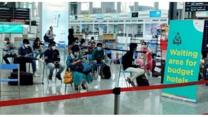 18 నెలల తర్వాత టూరిస్టులకు మళ్లీ గ్రీన్ సిగ్నల్.. 99 దేశాల పర్యాటకులకు క్వారంటైన్ అక్కర్లేదు