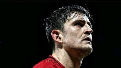 আপত্তিকর ঘটনার জের, গ্রেফতার হলেন ম্যান ইউ অধিনায়ক