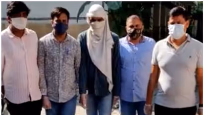 বড়সড় নাশকতার ছক রাজধানীতে, ১৫ কেজি আইইডি সহ দিল্লি থেকে গ্রেফতার আইএস জঙ্গি