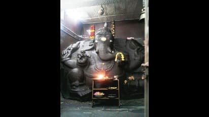 ದೊಡ್ಡ ಗಣಪತಿ ದೇವಸ್ಥಾನ;ಒಂದೇ ಕಲ್ಲಿನಲ್ಲಿ ಕೆತ್ತಿರುವ ದೊಡ್ಡ ಗಣಪತಿ!