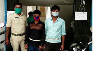 মোবাইলে লেনদেন করতেই অ্যাকাউন্ট থেকে টাকা গায়েব, মালদহে গ্রেফতার ২