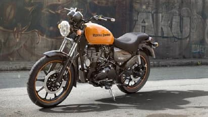 రాయల్ ఎన్‌ఫీల్డ్  వాహనదారులకు అలెర్ట్.. ఆ లోపం కారణంగా 2 లక్షలకు పైగా బైక్స్ రీకాల్..