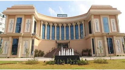 தீயாய் பரவும் கொரோனா..சட்டப்பேரவை கூட்டத்தில் பங்கேற்க இருந்த 2 எம்எல்ஏக்கள், 5 ரிப்போர்ட்டர்களுக்கு தொற்று.!