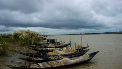 ঘুরেফিরে সেই মেঘের রাজ বাংলার আকাশে, চলতি বছরে জাঁকিয়ে শীতের পূর্বাভাস কলকাতায়