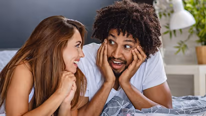 ছেলেদের কোন জিনিসের উপর সবার আগে চোখ যায় মেয়েদের, জানলে অবাক হবেন