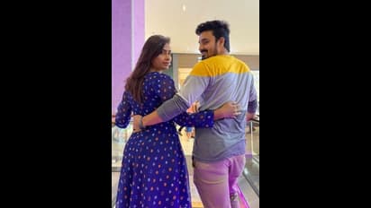 பிறந்து ஒரு மாதமே ஆன குழந்தை புகைப்படத்தை முதல் முறையாக வெளியிட்ட விஜய் டிவி மைனா...!