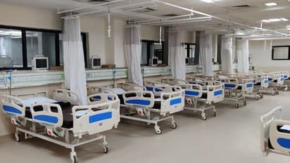 గుంటూరు జిల్లాలో కరోనా కలకలం... కలెక్టర్ కీలక ఉత్తర్వులు