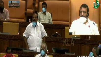 ഭരണപക്ഷത്തിന്റെയും പ്രതിപക്ഷത്തിന്റെയും കൈയ്യടി വാങ്ങി പിസി ജോർജ്ജ് എംഎൽഎ