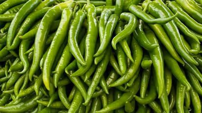 Spice it up: Here's why you should add green chilli seeds to your food