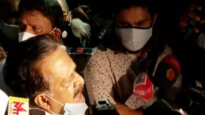 സ്വര്‍ണക്കടത്ത് കേസുമായി ബന്ധമുള്ള ഫയലുകളും നശിച്ചെന്ന് ചെന്നിത്തല; നാളെ യുഡിഎഫ് കരിദിനം