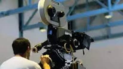 ಕೊರೋನಾ ಕಾಟ: 'ಸಿನಿಮಾ- ಧಾರಾವಾಹಿ ಚಿತ್ರೀಕರಣಕ್ಕೆ ಅನುಮತಿ ಕಡ್ಡಾಯ'