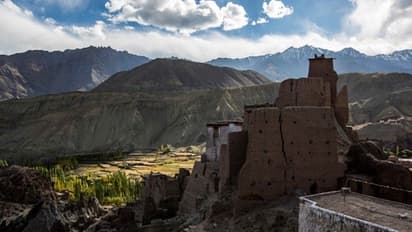 চিনকে জবাব দিতে সেপ্টেম্বর থেকেই চালু 'অটল ট্যানেল', মানালি-লে সুড়ঙ্গপথে চোখ রাখুন আপনিও