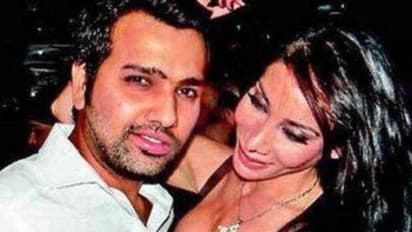 বউ নয় অন্য নারীদের সঙ্গে বিতর্কিত ছবি, দেখে নিন একাধিক ভারতীয় ক্রিকেটার সহ তালিকা আর কারা 