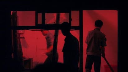 వేలాదిమంది యువతులను వ్యభిచారంలోకి దింపిన ఘరానా జంట.. అనుకోకుండా పట్టుబడి...