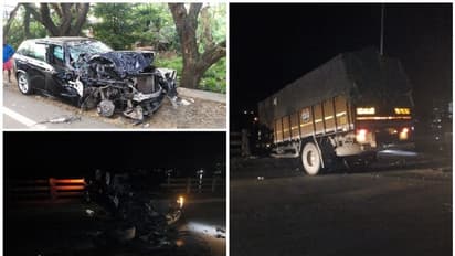 കൊച്ചിയിൽ ആയുധങ്ങളുമായി പോയ ആർമി ലോറിയും കാറും കൂട്ടിയിടിച്ച് അപകടം