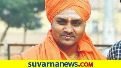 ಕೊಪ್ಪಳ: ಕೊರೋನಾ ರೋಗಿಗಳಿಗೆ ನೆರೆಹೊರೆಯವರು ಧೈರ್ಯತುಂಬಿ, ಗವಿಶ್ರೀ