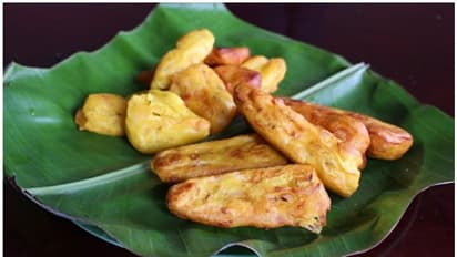 വെെകുന്നേരം ചായയ്ക്കൊപ്പം ചൂട് 'ചക്ക പഴംപൊരി' കൂടി ഉണ്ടെങ്കിലോ...!