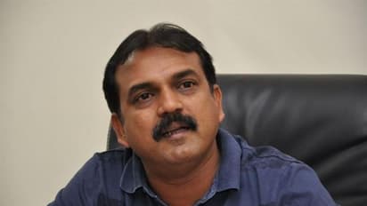 సోషల్ మీడియాకి స్టార్ డైరెక్టర్ గుడ్ బై.. అనుబంధంలో మార్పుండదంటూ..