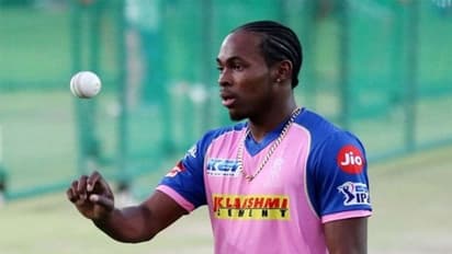 IPL Auction 2022: അവസാന നിമിഷം മുംബൈയുടെ തൂക്കിയടി, ബുമ്രക്കൊപ്പം പന്തെറിയാന് ആര്ച്ചറും