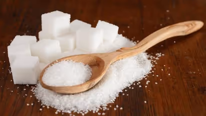 ഡയറ്റില് പഞ്ചസാരയുടെ അളവ് എങ്ങനെ കുറയ്ക്കാം?