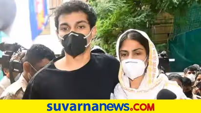 ಸಿಬಿಐನಿಂದ ರಿಯಾ ಚಕ್ರವರ್ತಿಗೆ 10 ತಾಸು 'ಡ್ರಿಲ್';ಡ್ರಗ್ಸ್‌, ಹಣಕಾಸು, ವೈಯಕ್ತಿಕ ಸಂಬಂಧದ ಕುರಿತು ಪ್ರಶ್ನೆ!