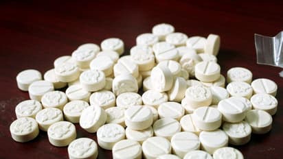 കോഴിക്കോട്ട് 15 ലക്ഷത്തിന്‍റെ ലഹരിമരുന്നുമായി യുവാവ് പിടിയില്‍