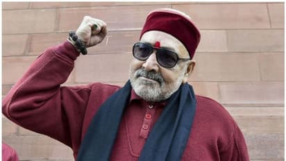 వారి ఓటు హక్కు ఎత్తేయాలి.. జనాభా నియంత్రణ గురించి కేంద్రమంత్రి సంచలన వ్యాఖ్యలు