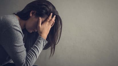 ആര്‍ത്തവത്തിന് മുന്‍പുള്ള 'മൂഡ്' പ്രശ്നങ്ങളെ നിസാരവത്കരിക്കുന്നത് അപകടം...