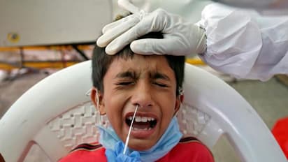 করোনা সংক্রমণ রুখতে নতুন নিয়ম, নেগেটিভ হলেও আরটি পিসিআর টেস্ট বাধ্যতামূলক