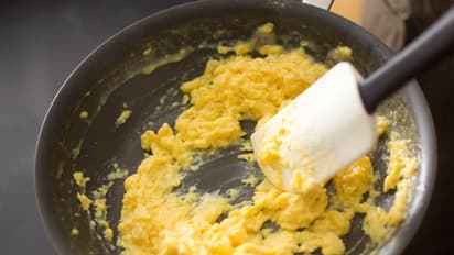 ಪಾತ್ರೆ ತಳ ಹತ್ತುತ್ತಿದೆಯೇ? ಈ ಟ್ರಿಕ್ಸ್ ಮೂಲಕ ಸಮಸ್ಯೆಗೆ ಅಂತ್ಯ ಹಾಡಿ