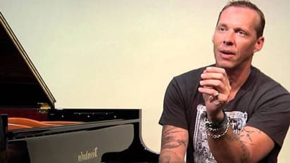 സംഗീതത്തെ കുറിച്ച് ഒന്നുമറിയില്ല, അപകടത്തില് തലയിടിച്ചു, ശേഷം പിയാനിസ്റ്റായി!