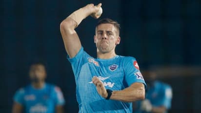 ఐపీఎల్ లో ఫాస్టెస్ట్ బాల్ రికార్డ్.. ఎవరిదో తెలుసా?