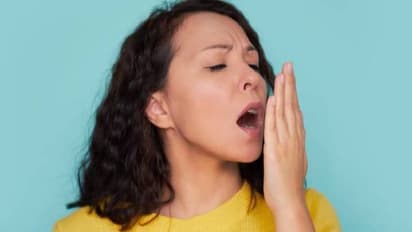 വായ്നാറ്റം അകറ്റാൻ ശ്രദ്ധിക്കേണ്ട പത്ത് കാര്യങ്ങള്...