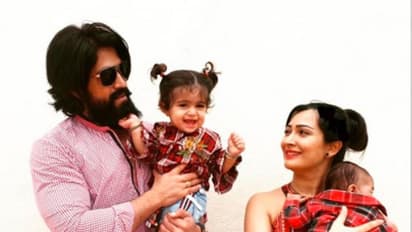 ಜೂನಿಯರ್ ಯಶ್ ನಾಮಕರಣ ಸಂಭ್ರಮ: ಇಲ್ಲಿವೆ ಫೋಟೋಸ್