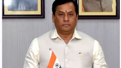 ఏకంగా సీఎం సంతకమే ఫోర్జరీ: నిధుల గోల్మాల్