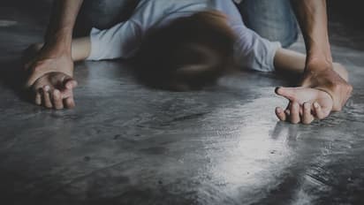 బాలుడిపై మైనర్ బాలుర అత్యాచారం.. ఆ తర్వాత