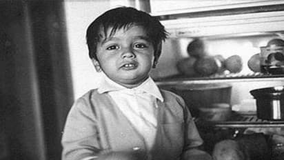 কেন সেওয়াগকে 'জুতোপেটা' করেছিলেন তার মা, জানুন সেই কাহিনি