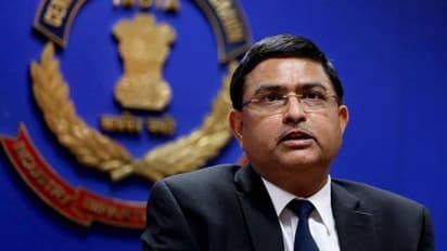 सुशांत केस : नारकोटिक्स डिपार्टमेंट ने मुंबई पुलिस को सौंपी 18 नामों की लिस्ट, रडार पर एक बड़ा फिल्मस्टार