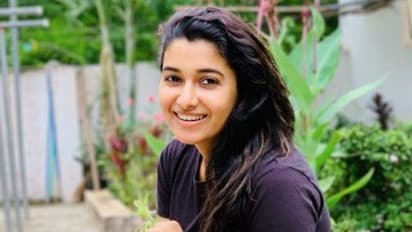 எழுத்தாளர்கள் என்றுமே மறைவதில்லை.... கி. ராஜநாராயணன் மறைவுக்கு இரங்கல் தெரிவித்த ப்ரியா பவானிசங்கர்!