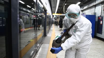 महाराष्ट्र ने कोरोना संक्रमण के मामले में 5वें प्रभावित देश को छोड़ा पीछे, जारी है संक्रमण का कहर