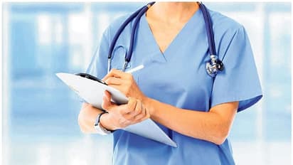 സൗദി ആരോഗ്യമന്ത്രാലയത്തിൽ വനിത നഴ്സുമാർക്ക് അവസരം