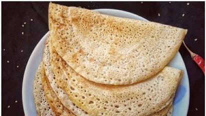 ​ഗോതമ്പ് ദോശ ഇങ്ങനെ ഉണ്ടാക്കി നോക്കൂ, എന്താ രുചിയെന്നോ...?